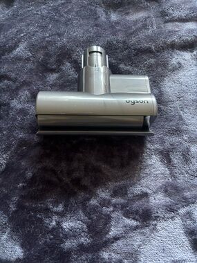 Dyson Silver Mini Motorhead Attachment